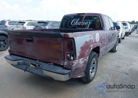 2001 Chevrolet Silverado 1500 Ls z USA, uszkodzony, nr VIN 2GCEC19T811159998